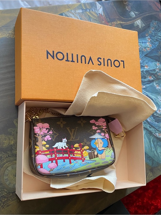 Louis Vuitton Handbags - Authentic LV Monogram 2021 Christmas Animation Japanese Garden Mini Pochette